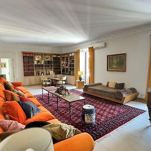 Apartamento Deluxe de 3 Dormitorios
